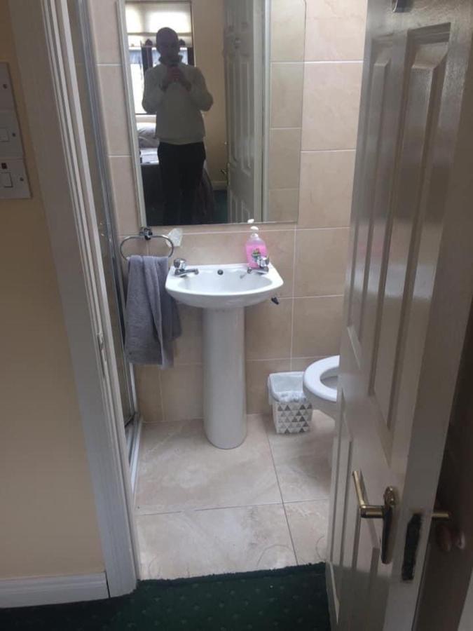 Edwards Cosy Guest house *