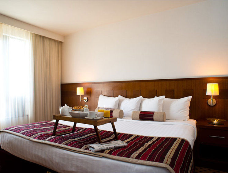 Hotel Maldron Sandy Road