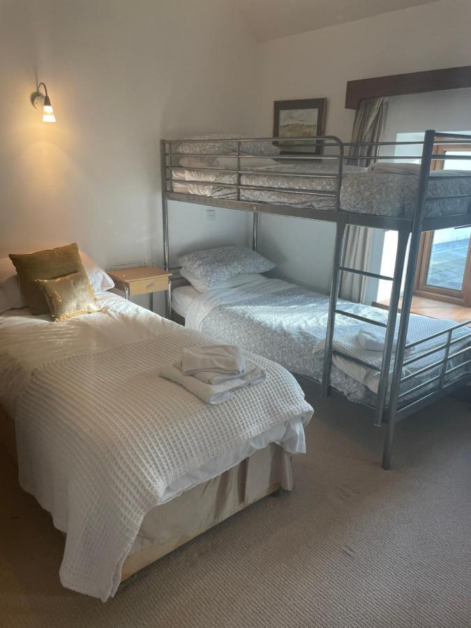 O'domhnaill's - Lig Do Scith Guest house Galway