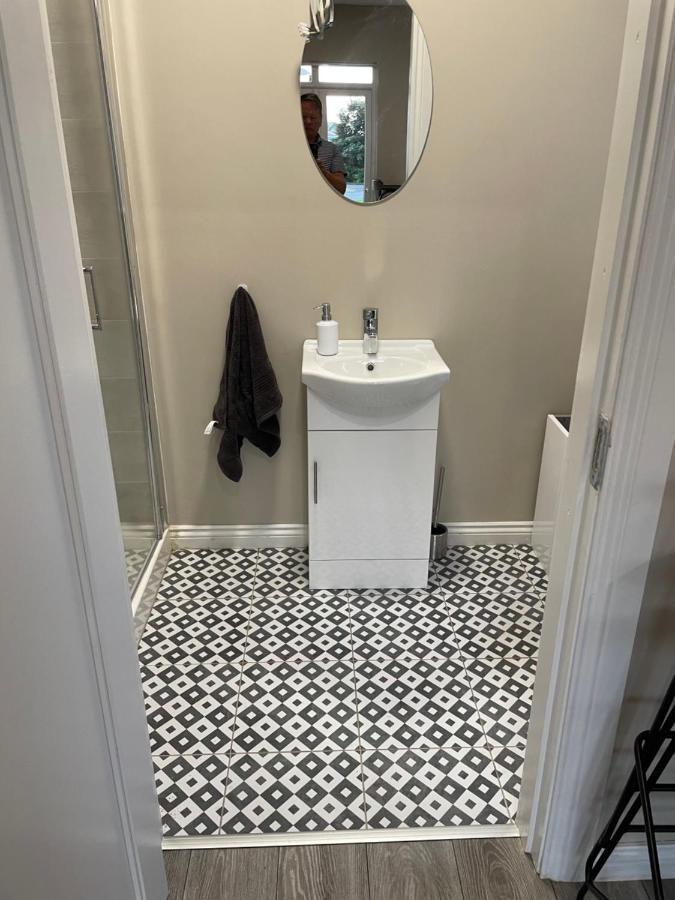 Garden Chalet Oranmore Apartment *