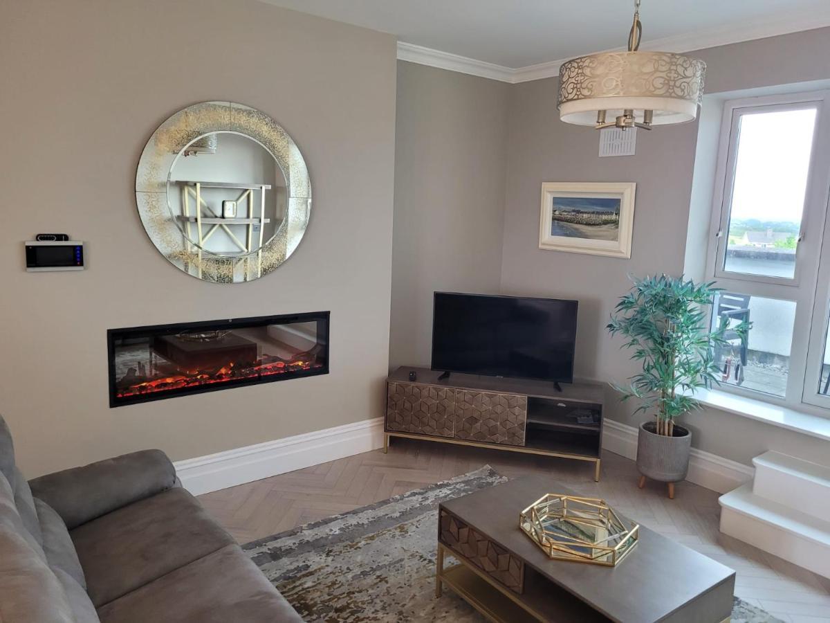 Apartment; 3 Bedroom Penthouse 187 Boireann Bheag Roscam Galway Apartment *
