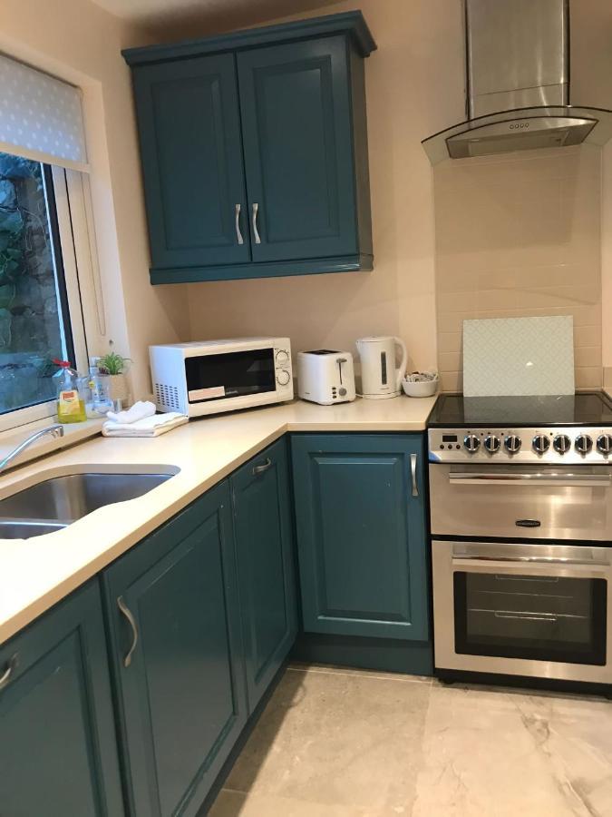 6 Eyre Square Lane
