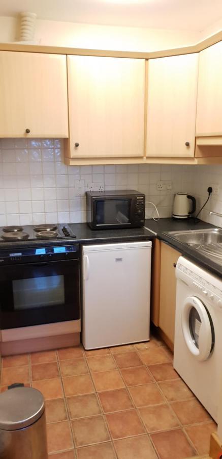 Churchlane Apartments, *