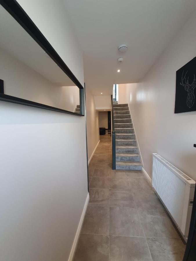 Large Townhouse In The Heart Of No 11