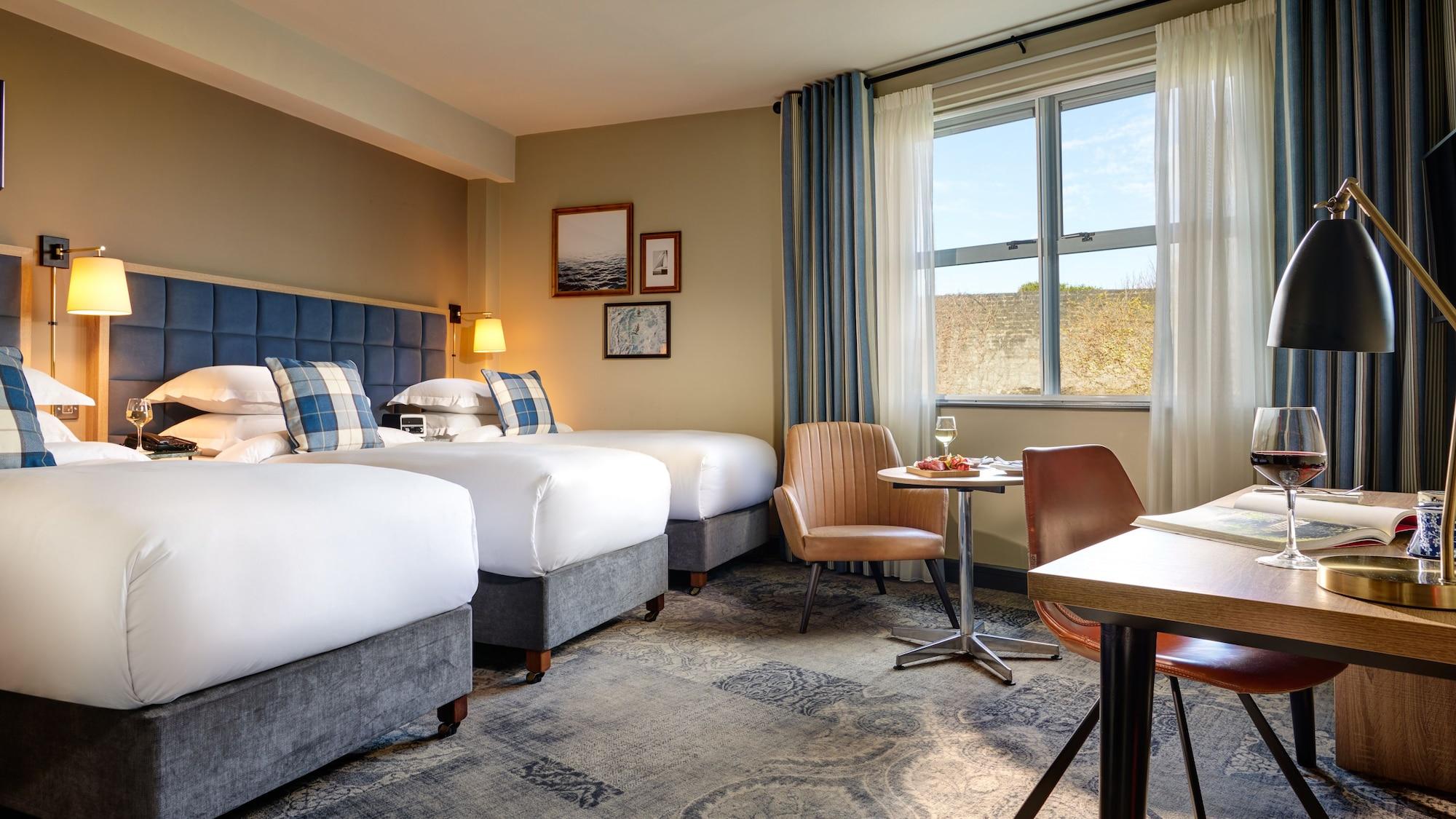 Harbour 4* Galway