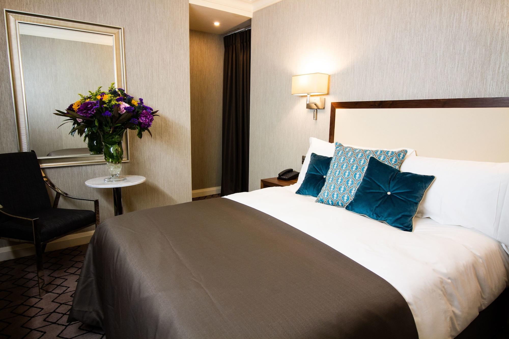 The Victoria Hotel Hotel