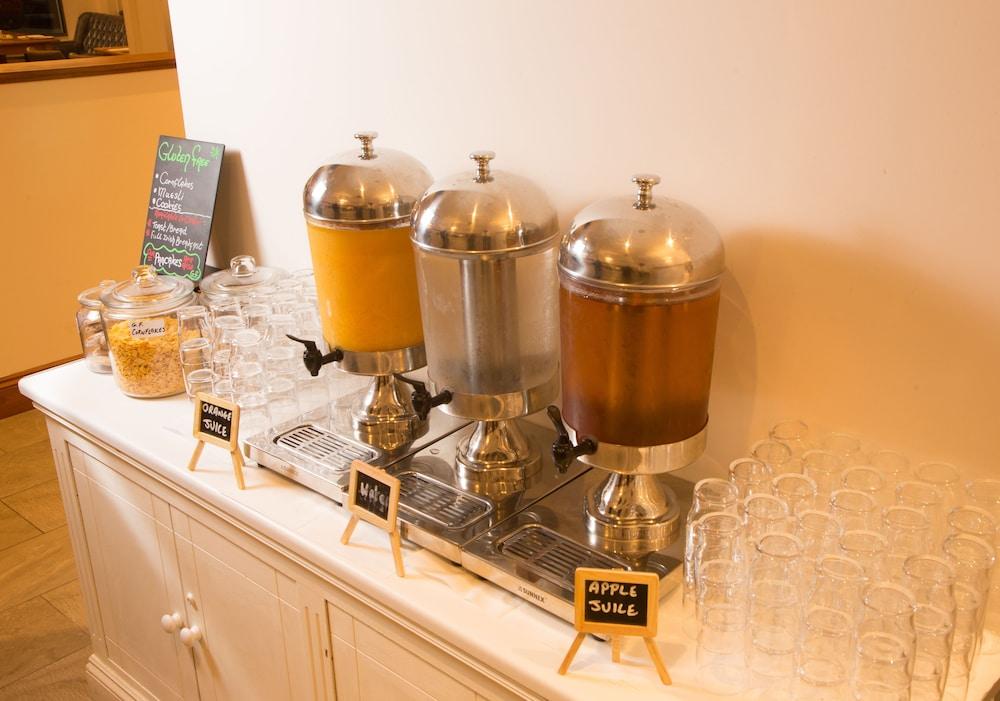 Menlo Park Hotel 4*