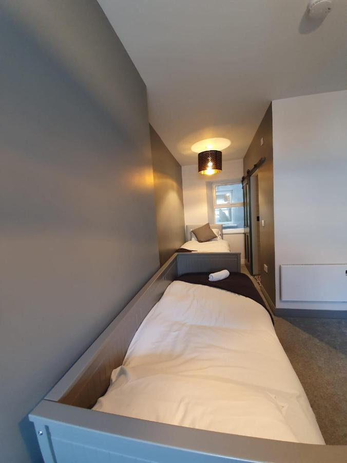 Large Townhouse In The Heart Of No 12