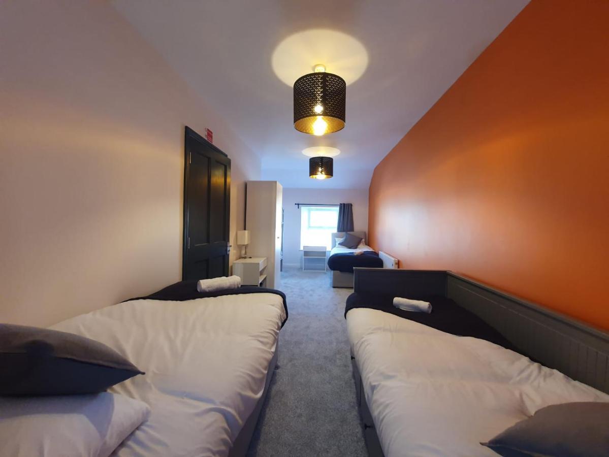 Holiday home Large Townhouse In The Heart Of No 12 Galway