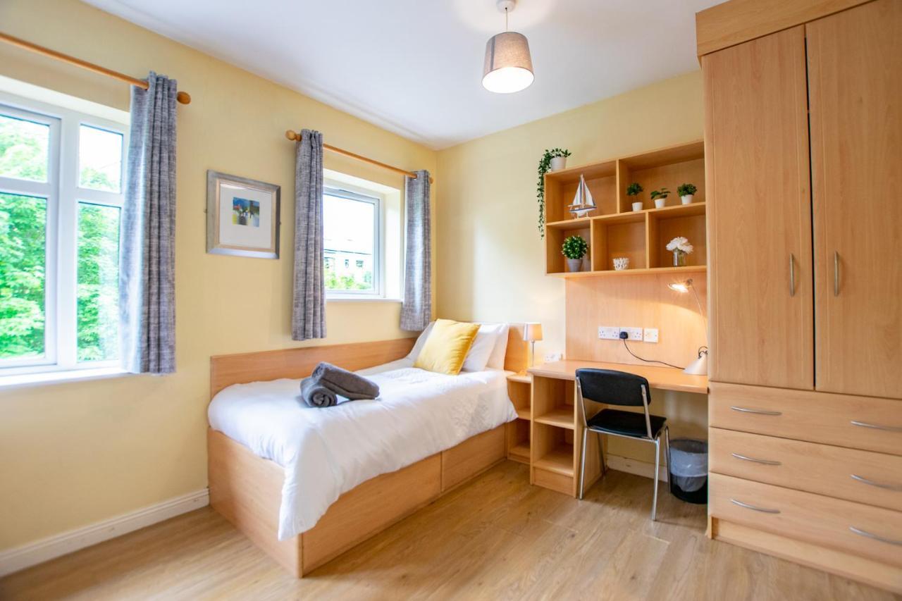 126 - Gort Na Coiribe 4 Bedroom Duplex, By Shortstays