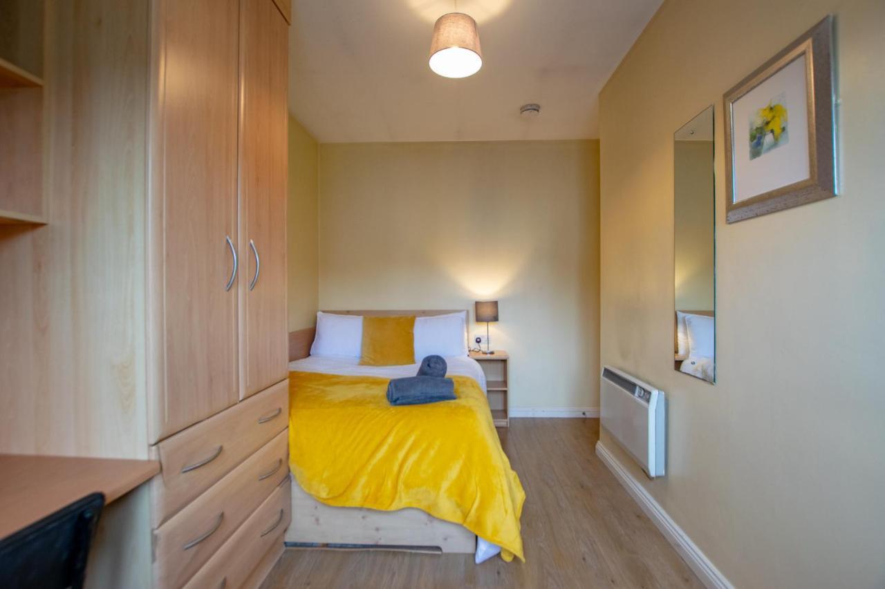 126 - Gort Na Coiribe 4 Bedroom Duplex, By Shortstays *