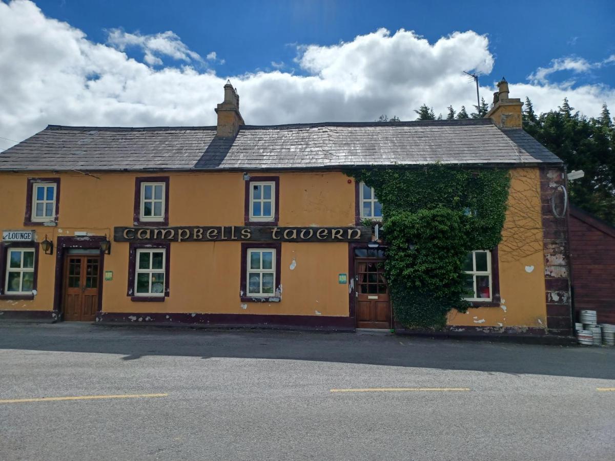 3 Bed Apartment/explore The Area/enjoy Our Pub Apartment Galway