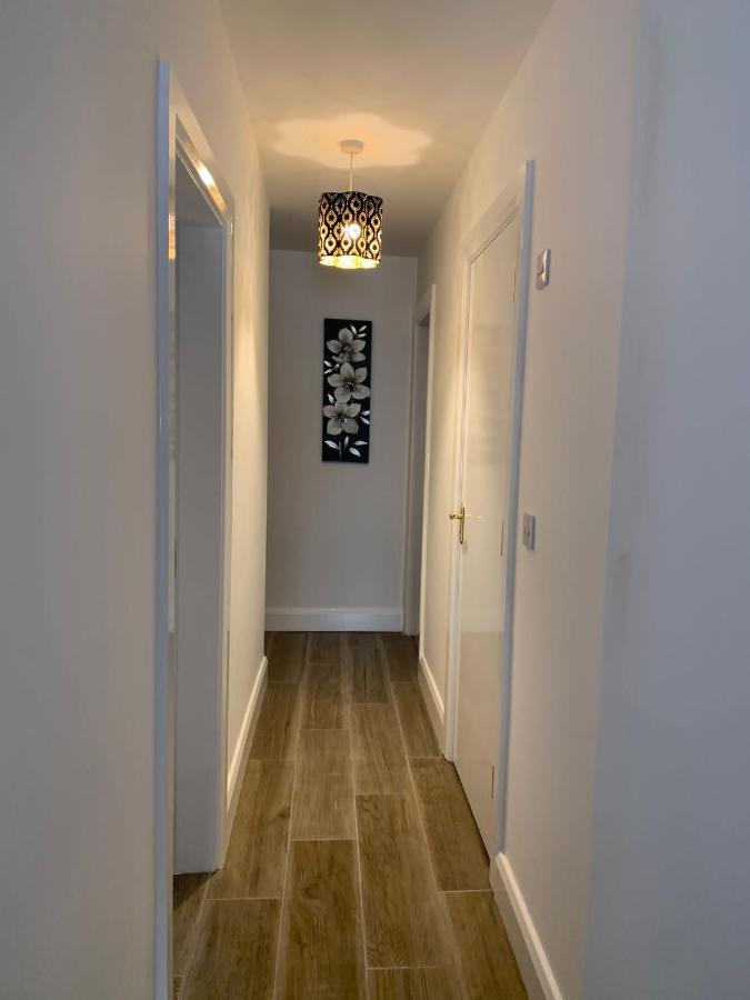14 Eyre Square Lane * Galway