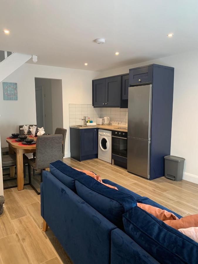 Apartment 14 Eyre Square Lane *