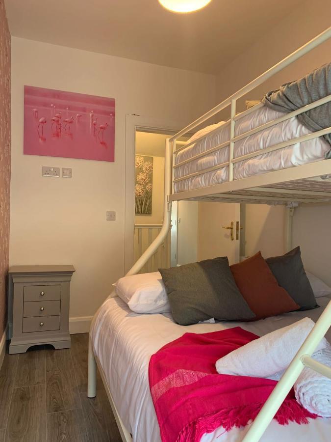 14 Eyre Square Lane Apartment *