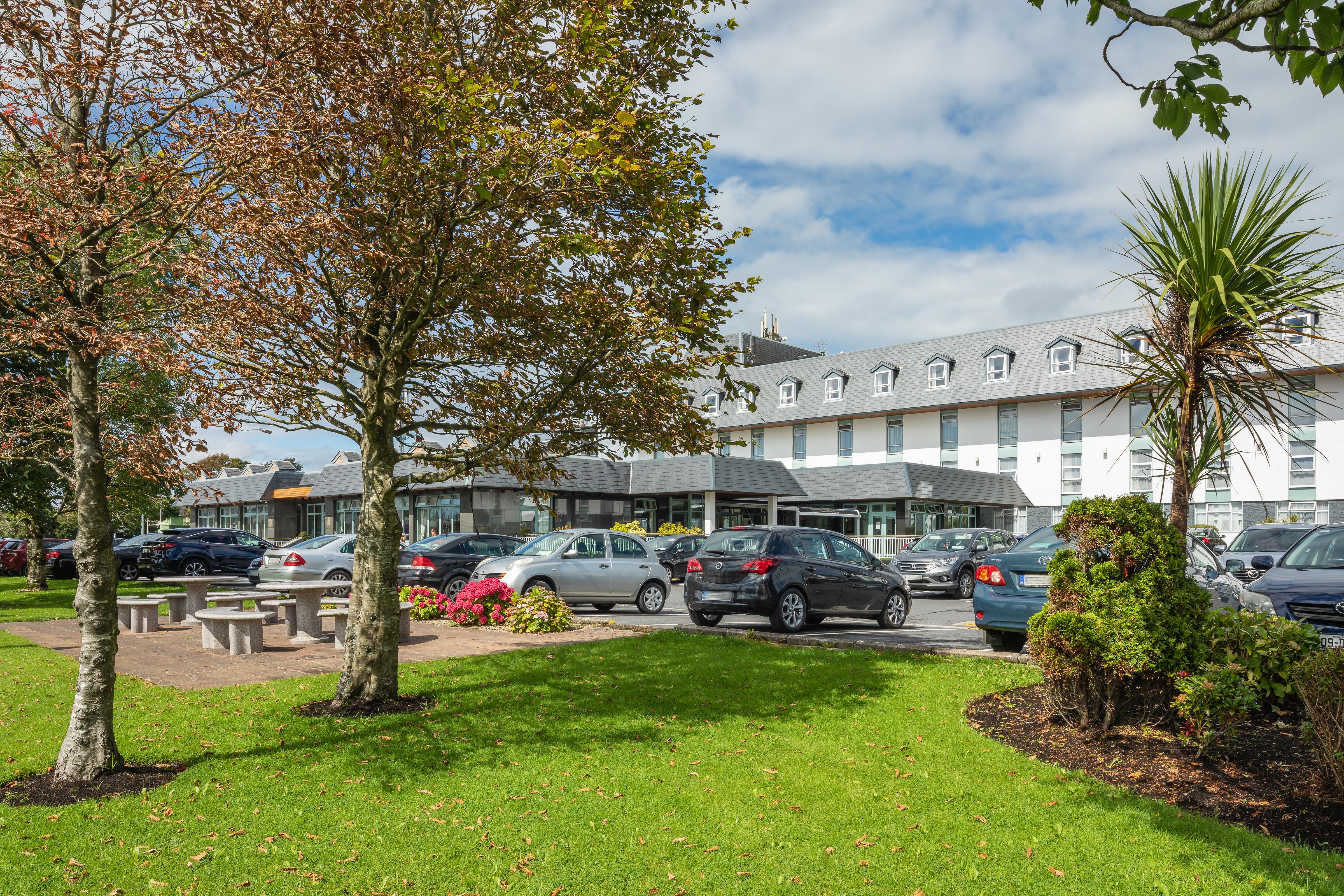 Flannery's 3* Galway