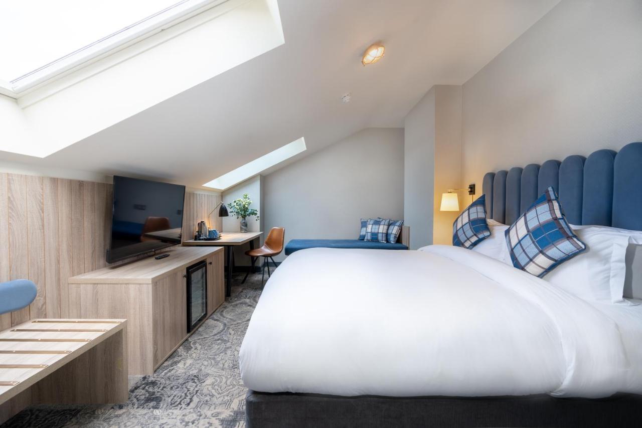 Harbour Hotel 4*