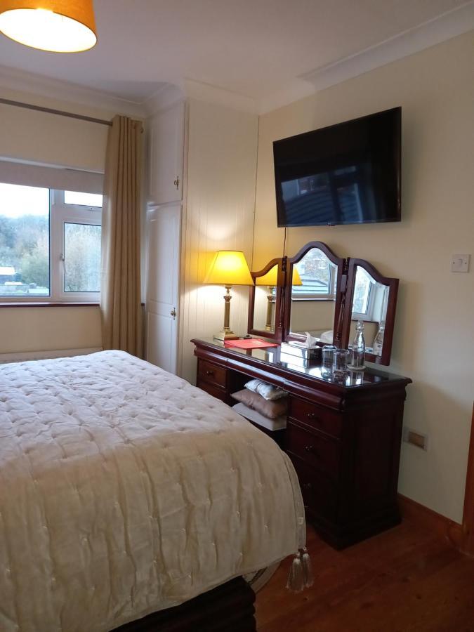Woodhaven Manor H91rc9d Guest house