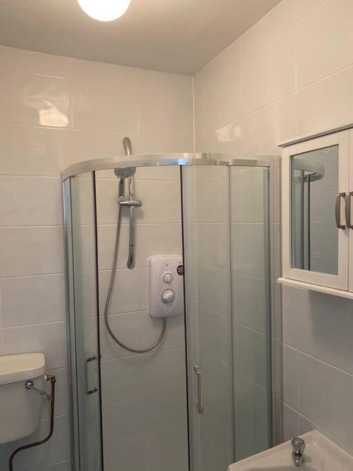 Beautiful One Bedroom In Apartment Galway