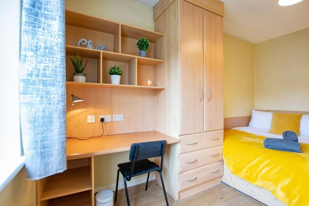 18 - Superb Duplex By Shortstays Galway