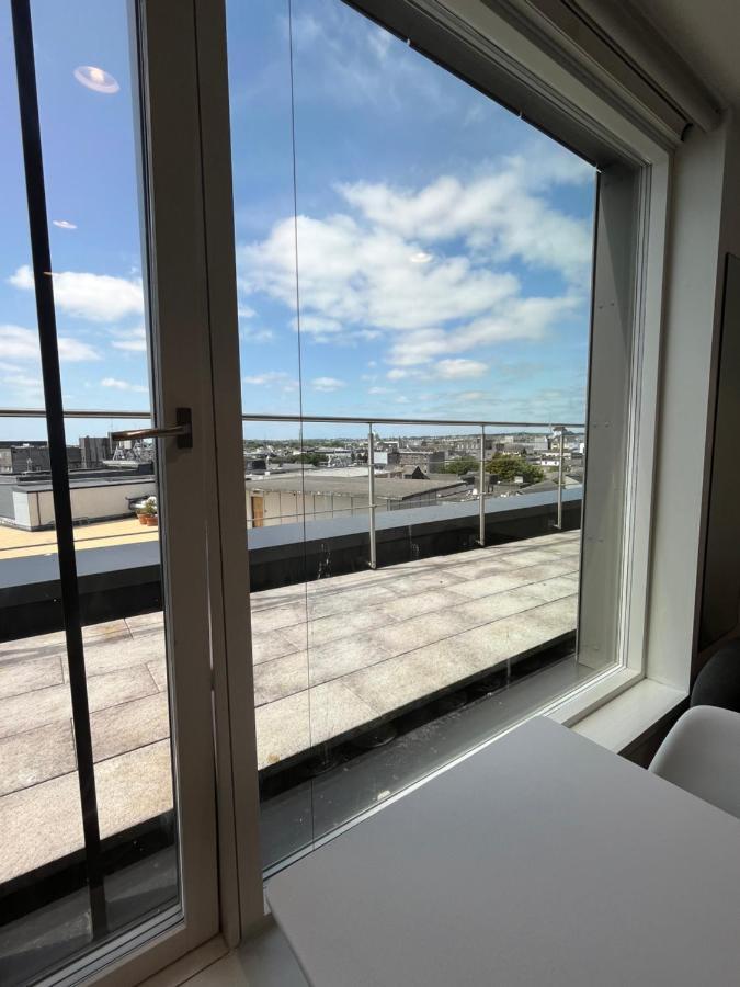 Apartment Eyre Square Self Catering *
