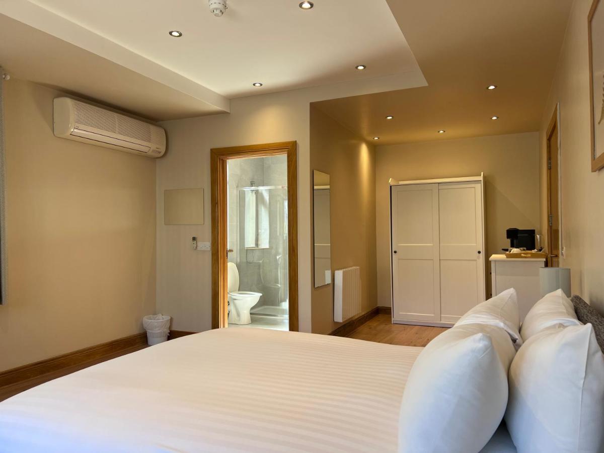 Feeney's Audubon Bed & Breakfast Galway