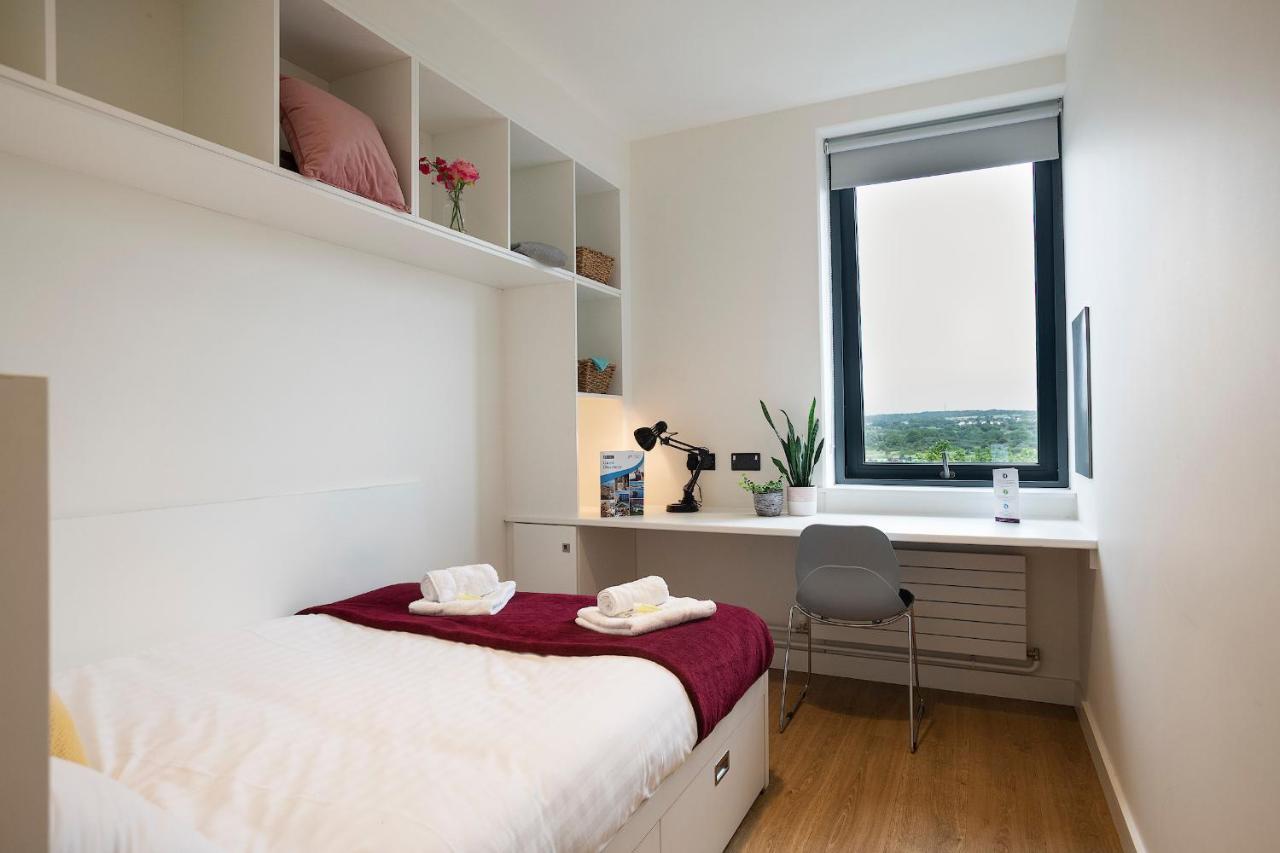 Goldcrest Village University Of Apartment *