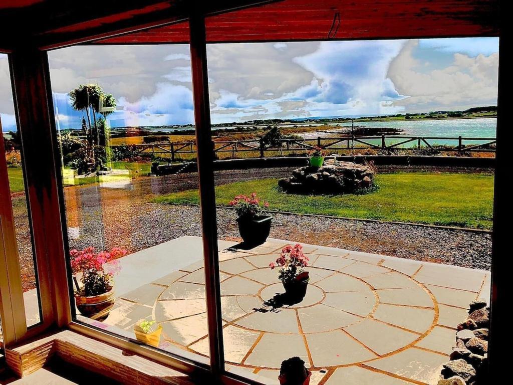 Apartment Attractive Cosy One Bedroom Ocean View On Bay *