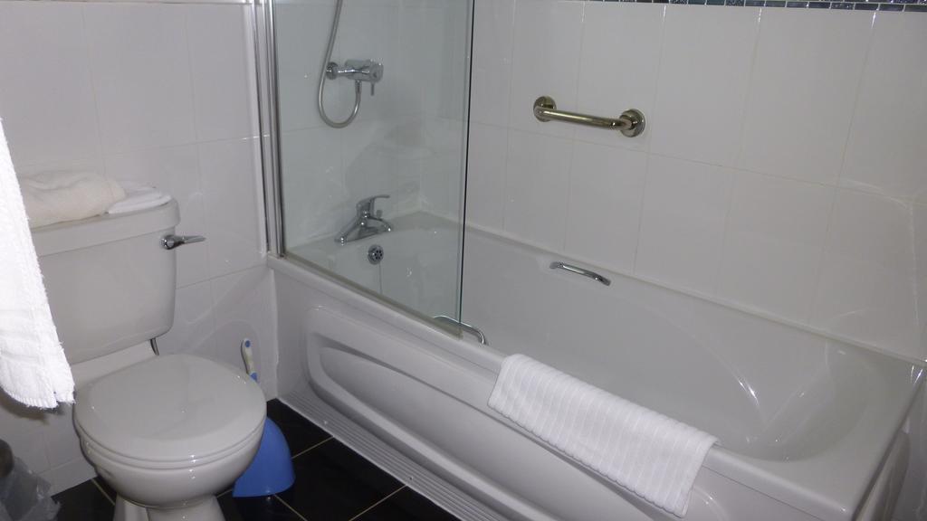 Lawndale House 3* Galway