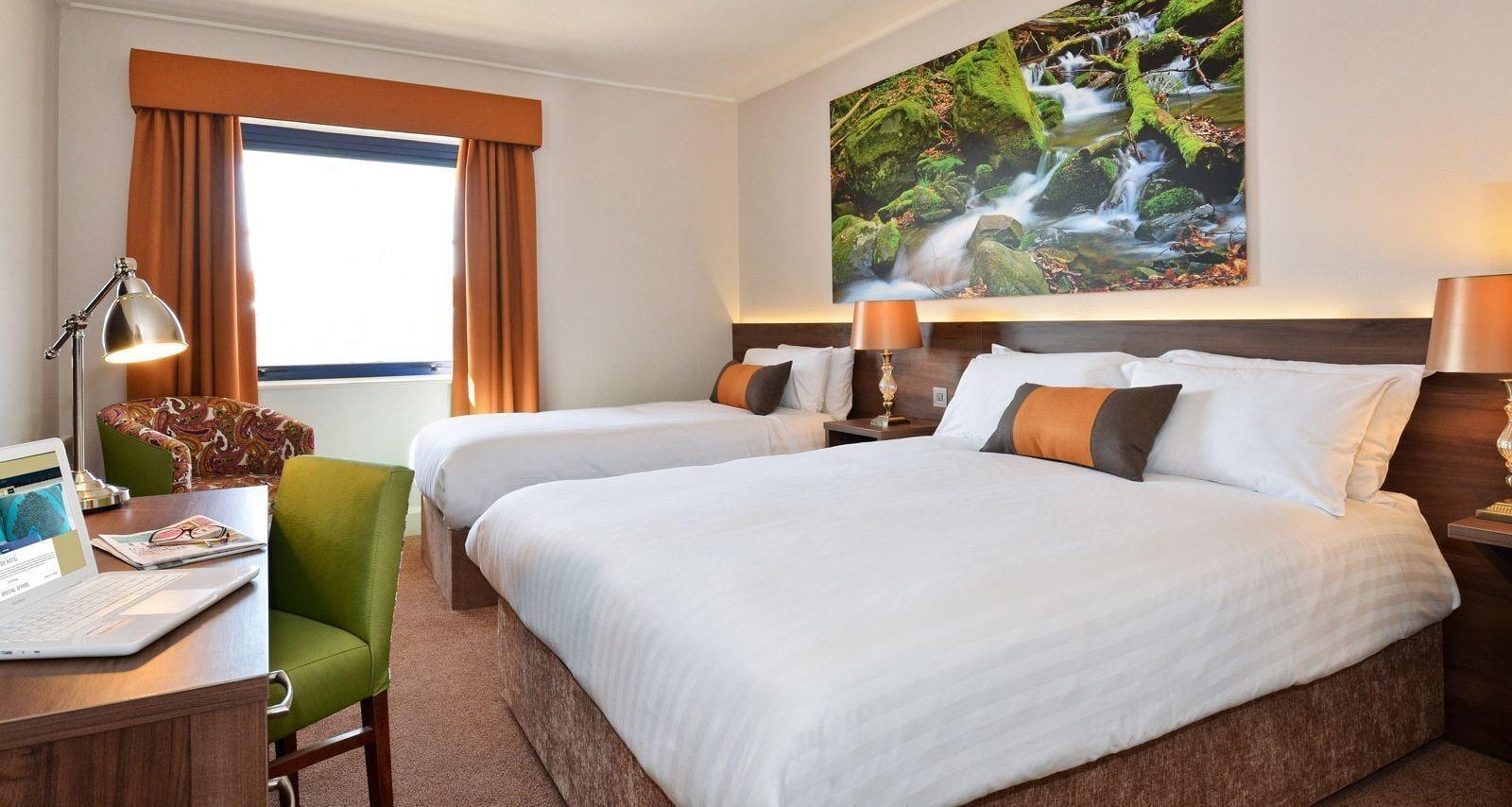 Nox 3* Galway