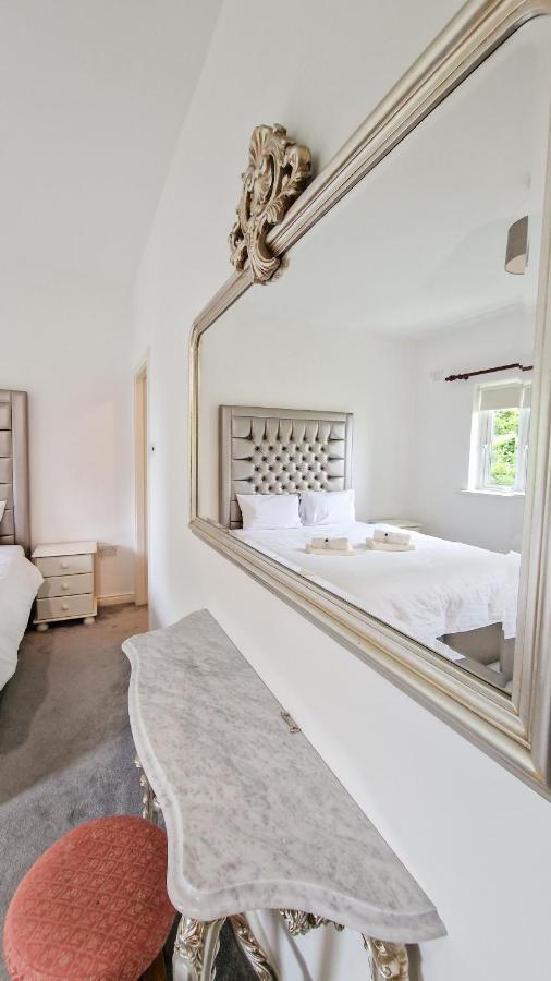 Stylish 3 Bedroom House Galway