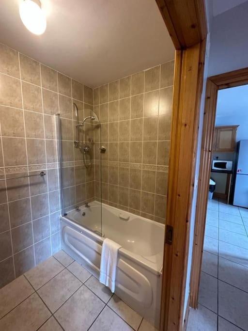 Apartment Snug Centrally Located
