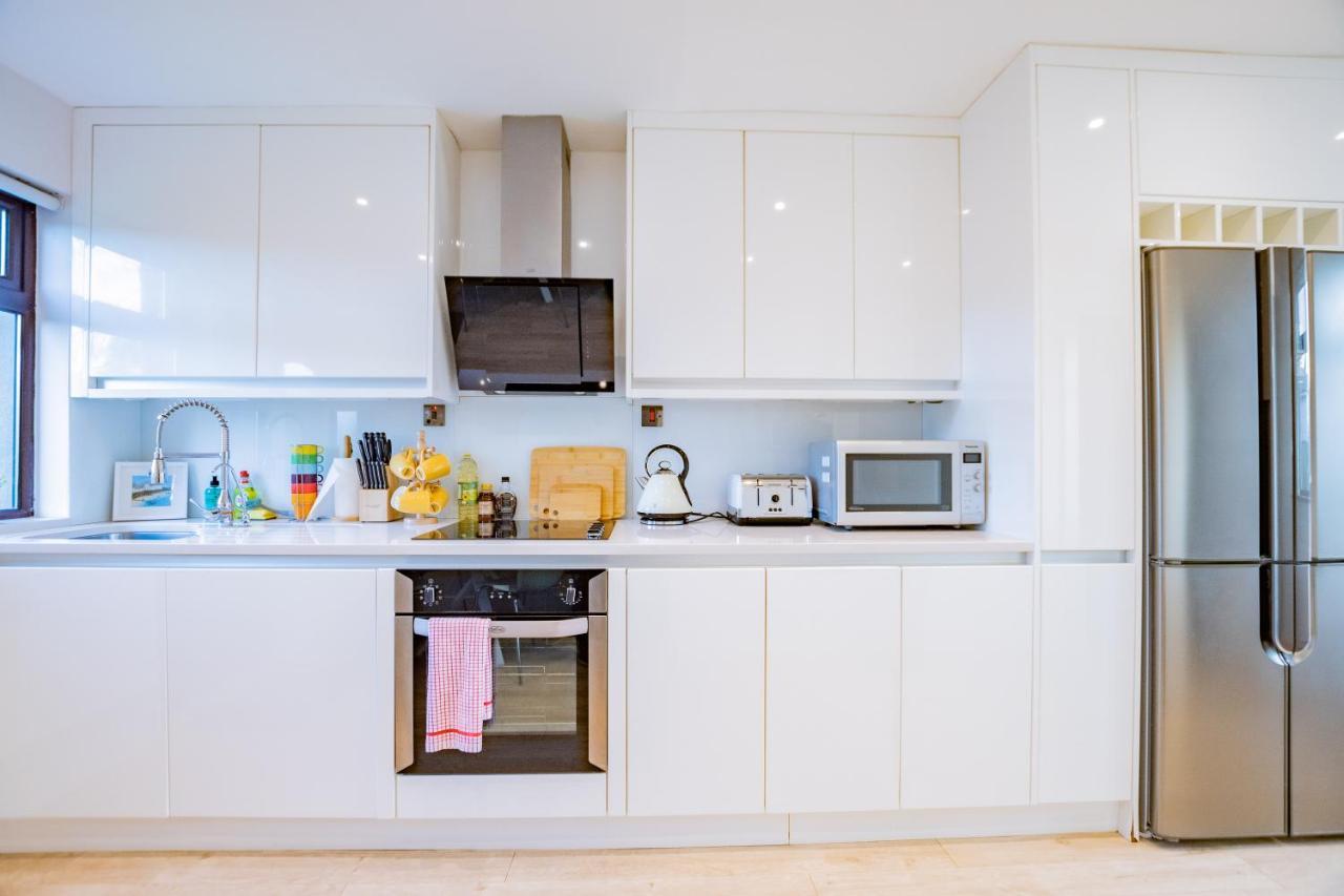 Centre House With Parking * Galway