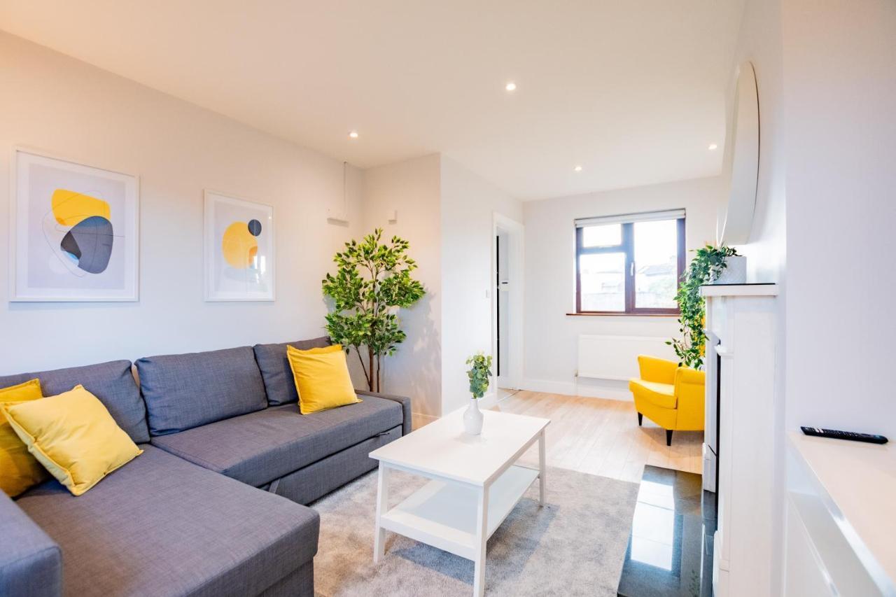 Centre House With Parking Holiday home Galway