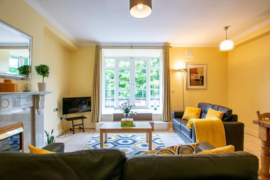 Holiday home 122 - Large Duplex With Parking By Shortstays