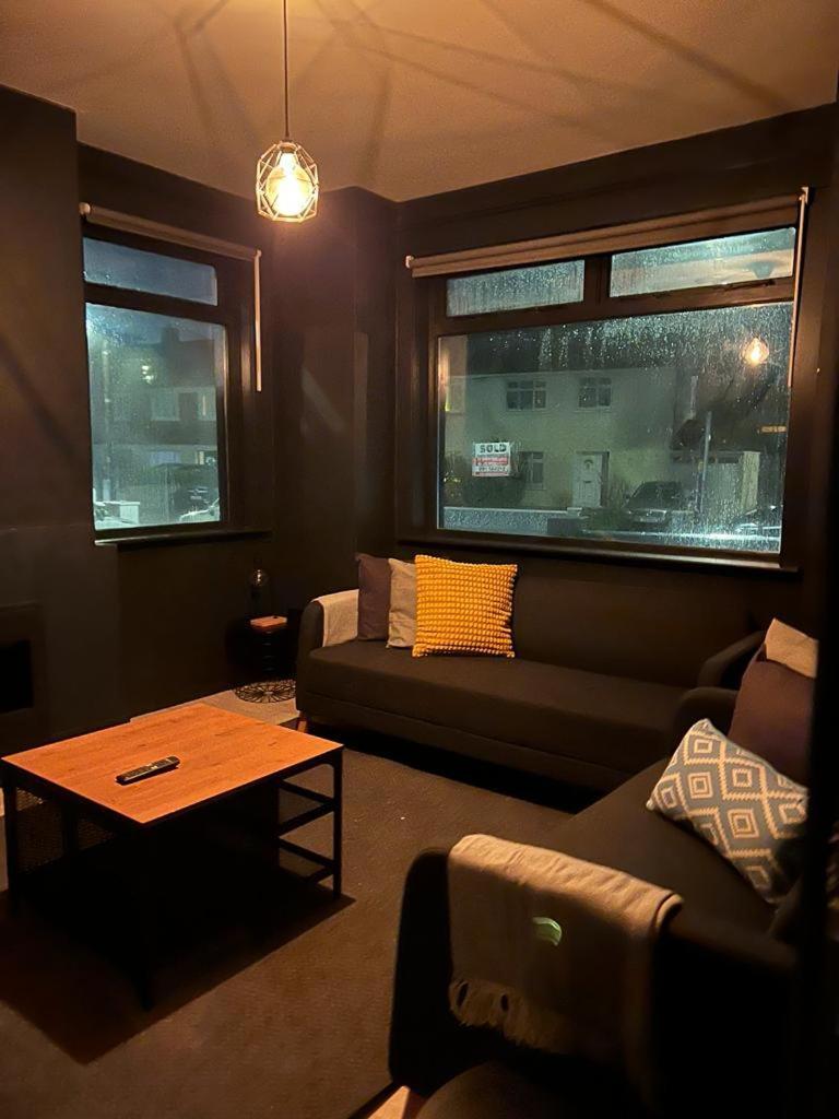 Twelve - Boutique -galway Centre -6 Bed En-suite - Free Parking Holiday home *