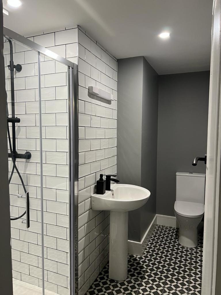 Twelve - Boutique -galway Centre -6 Bed En-suite - Free Parking Holiday home