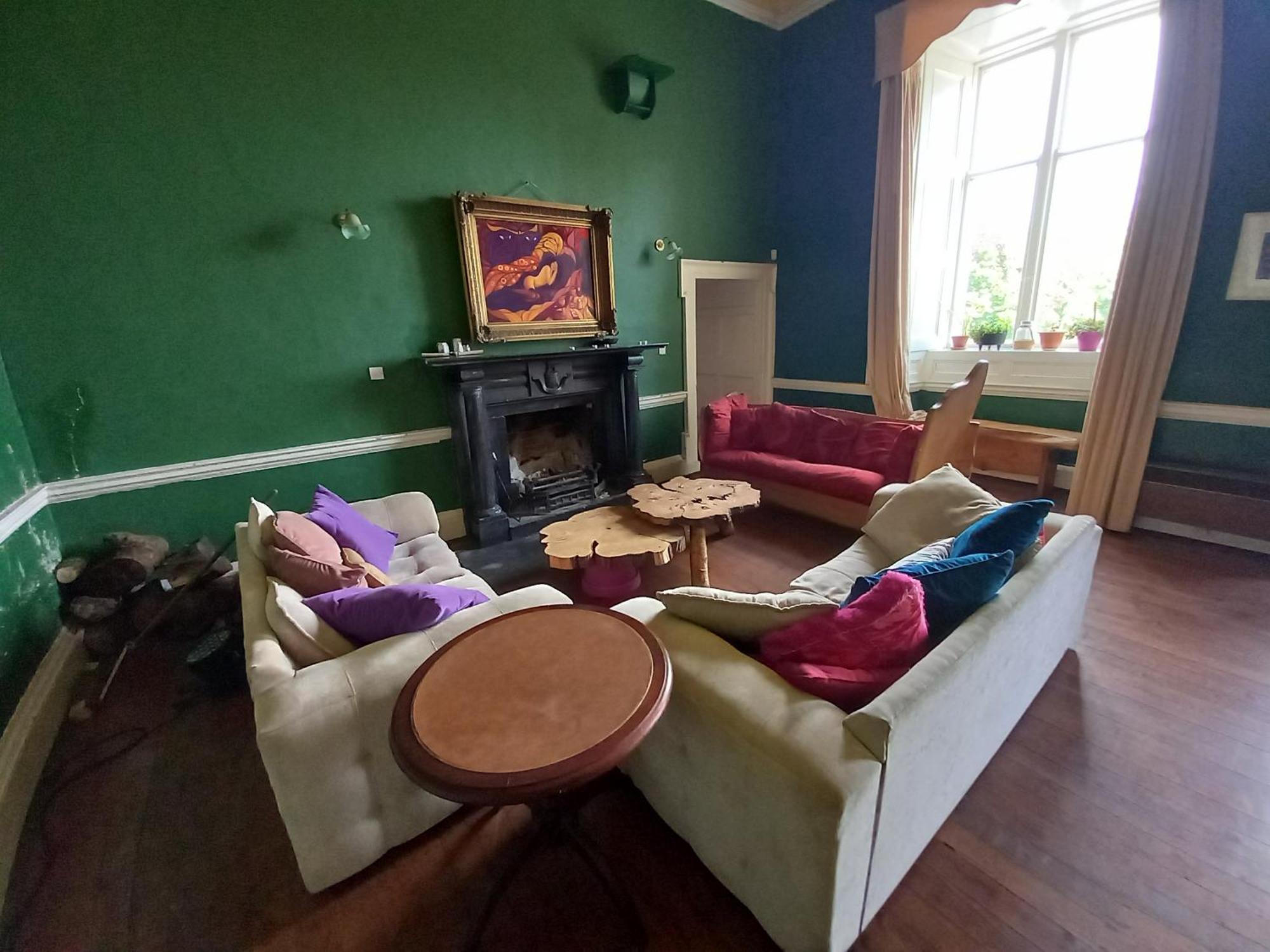 Cregg Castle Country house *