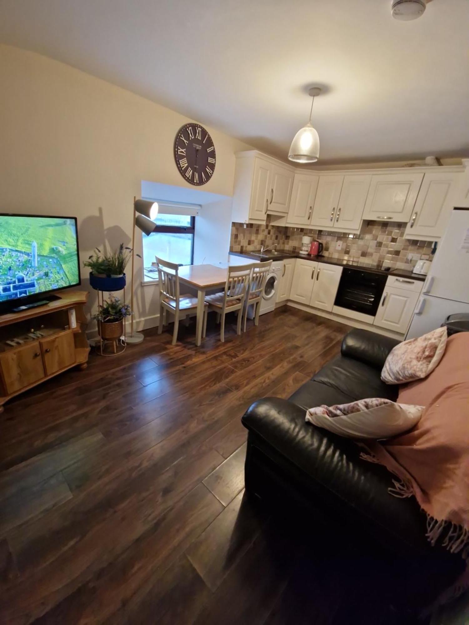 South Galway's Gateway Apartment *