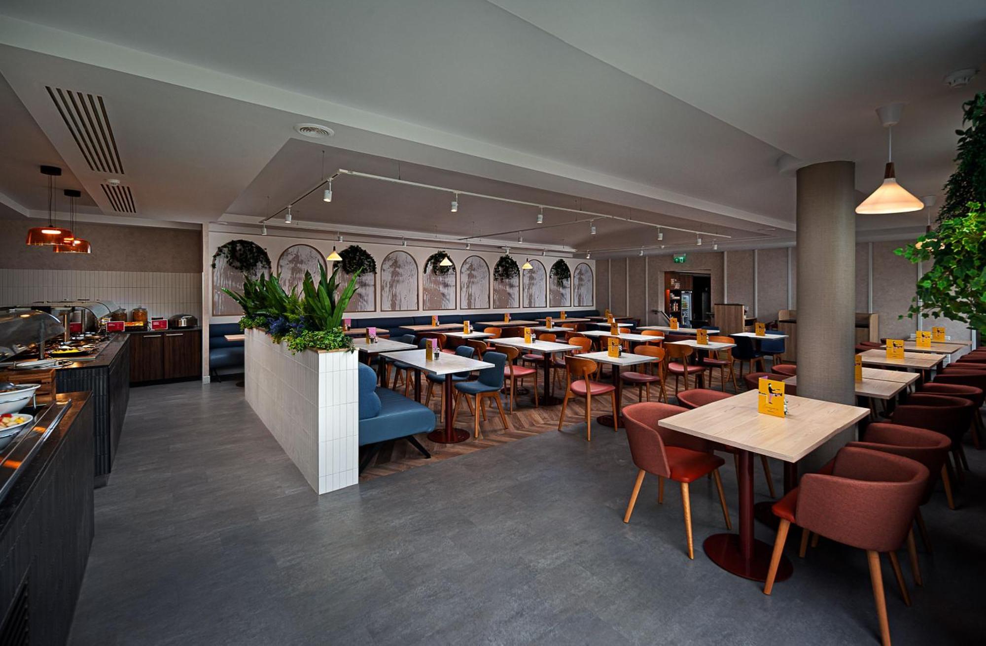 Leonardo 4* Galway