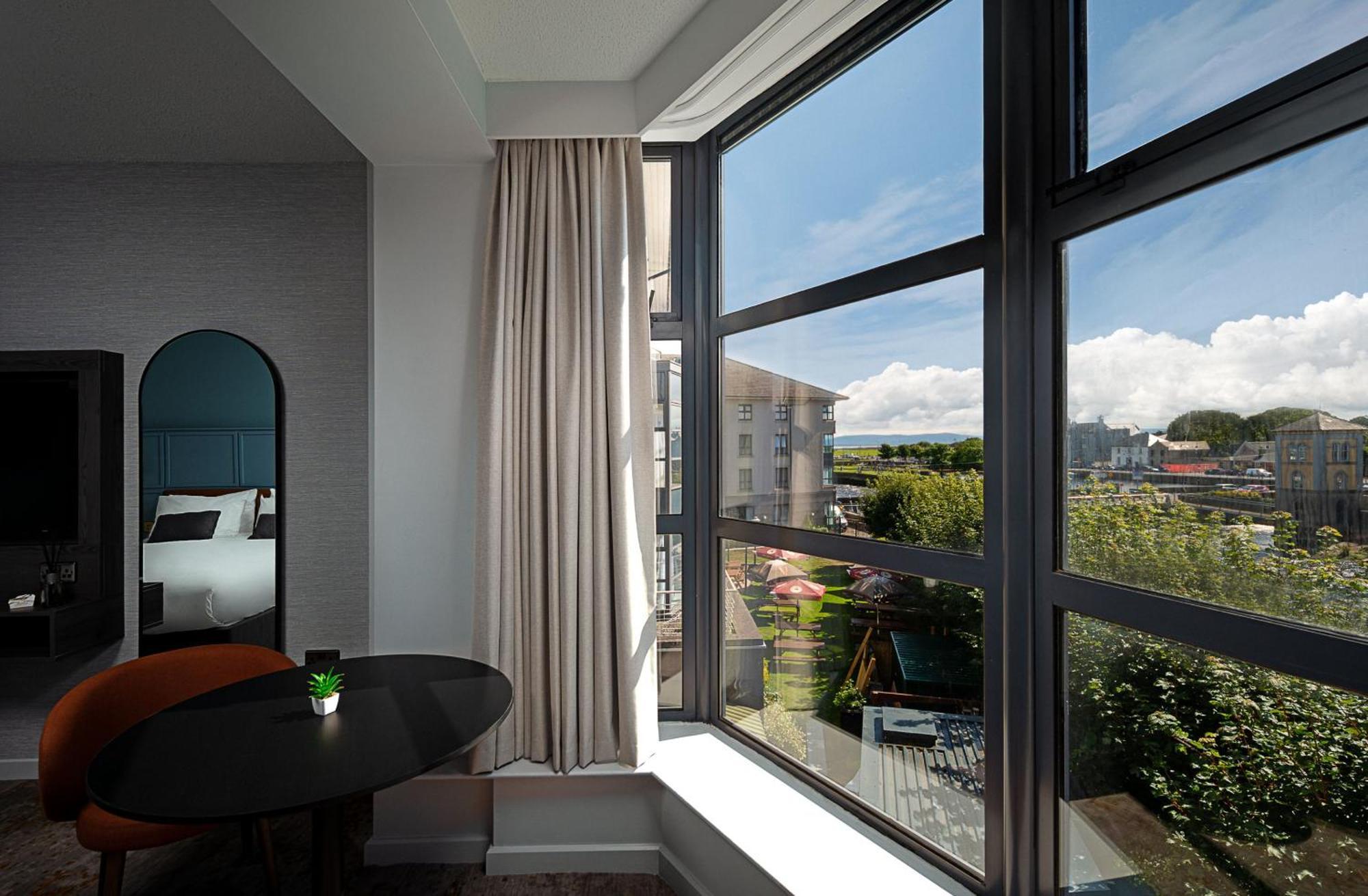 Leonardo Hotel