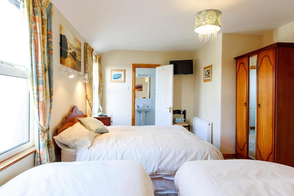 Bay View Guest House And B&B 3*