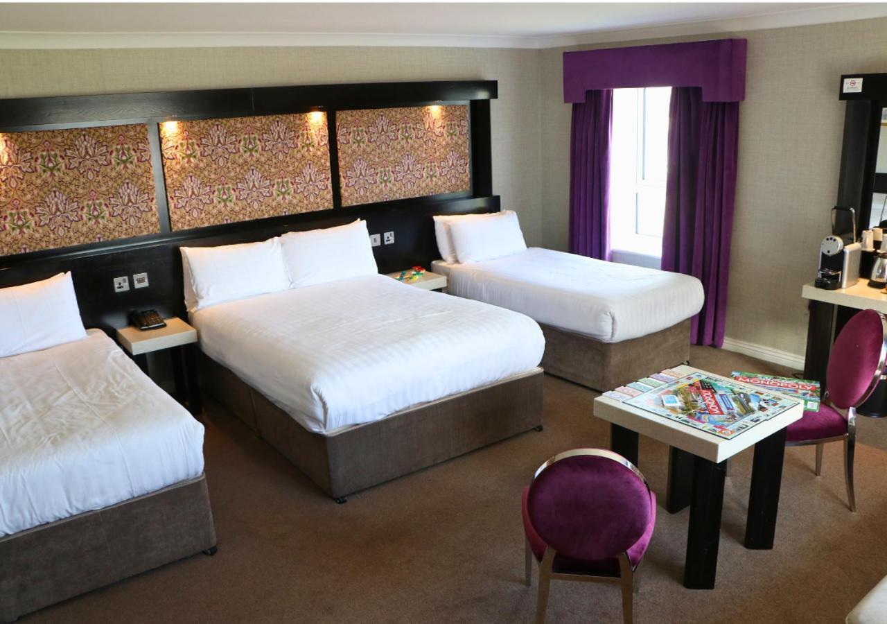 Flannery's Hotel 3*
