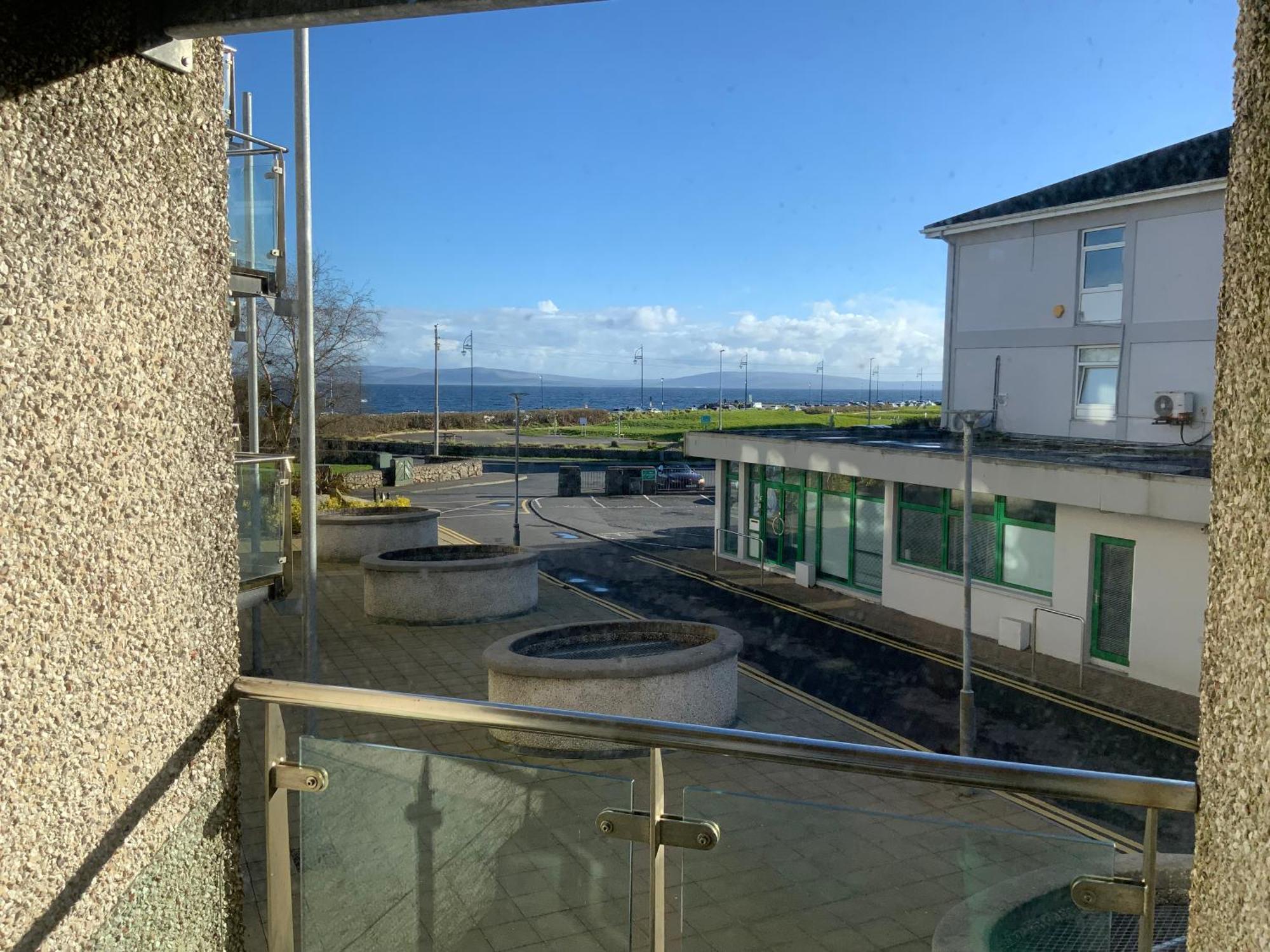 Ocean View Apartment *