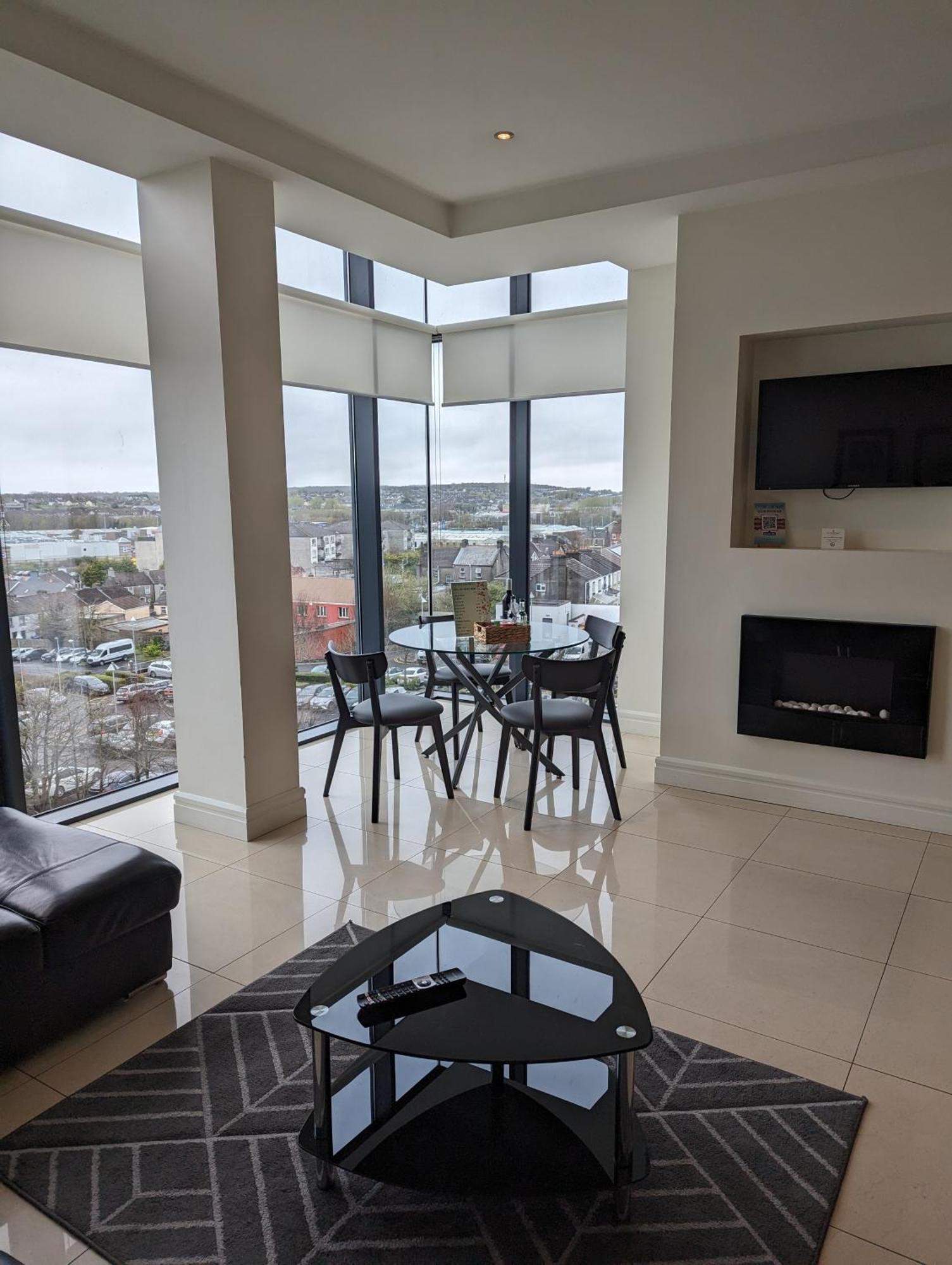Apartment The Western Citypoint *