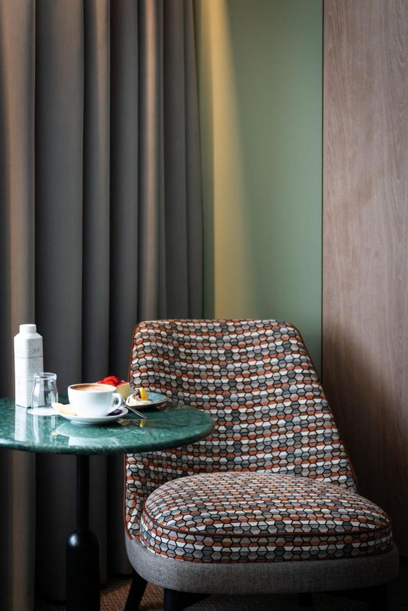 Menlo Park Hotel
