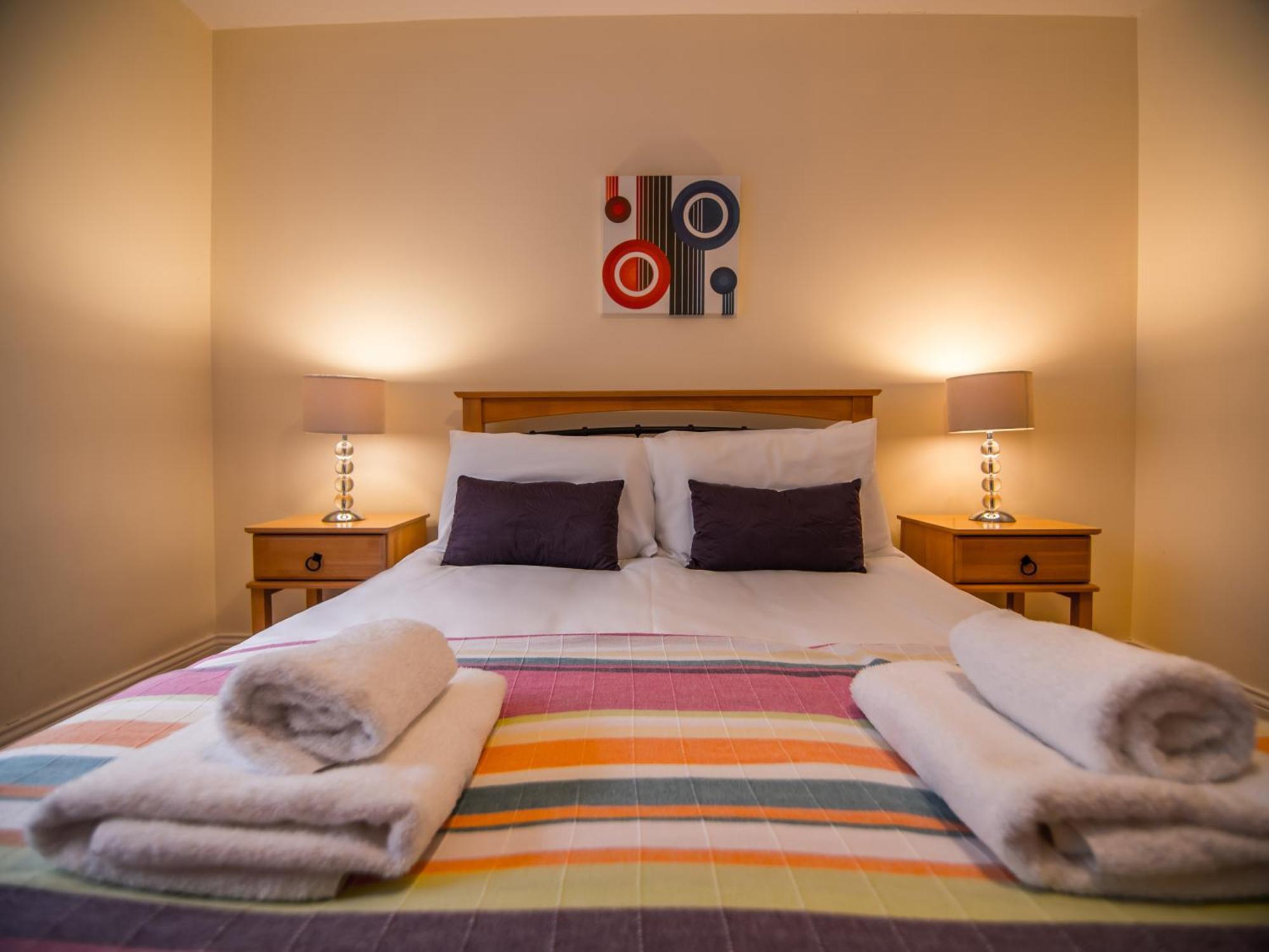 Aparthotel Donegan Court 3*