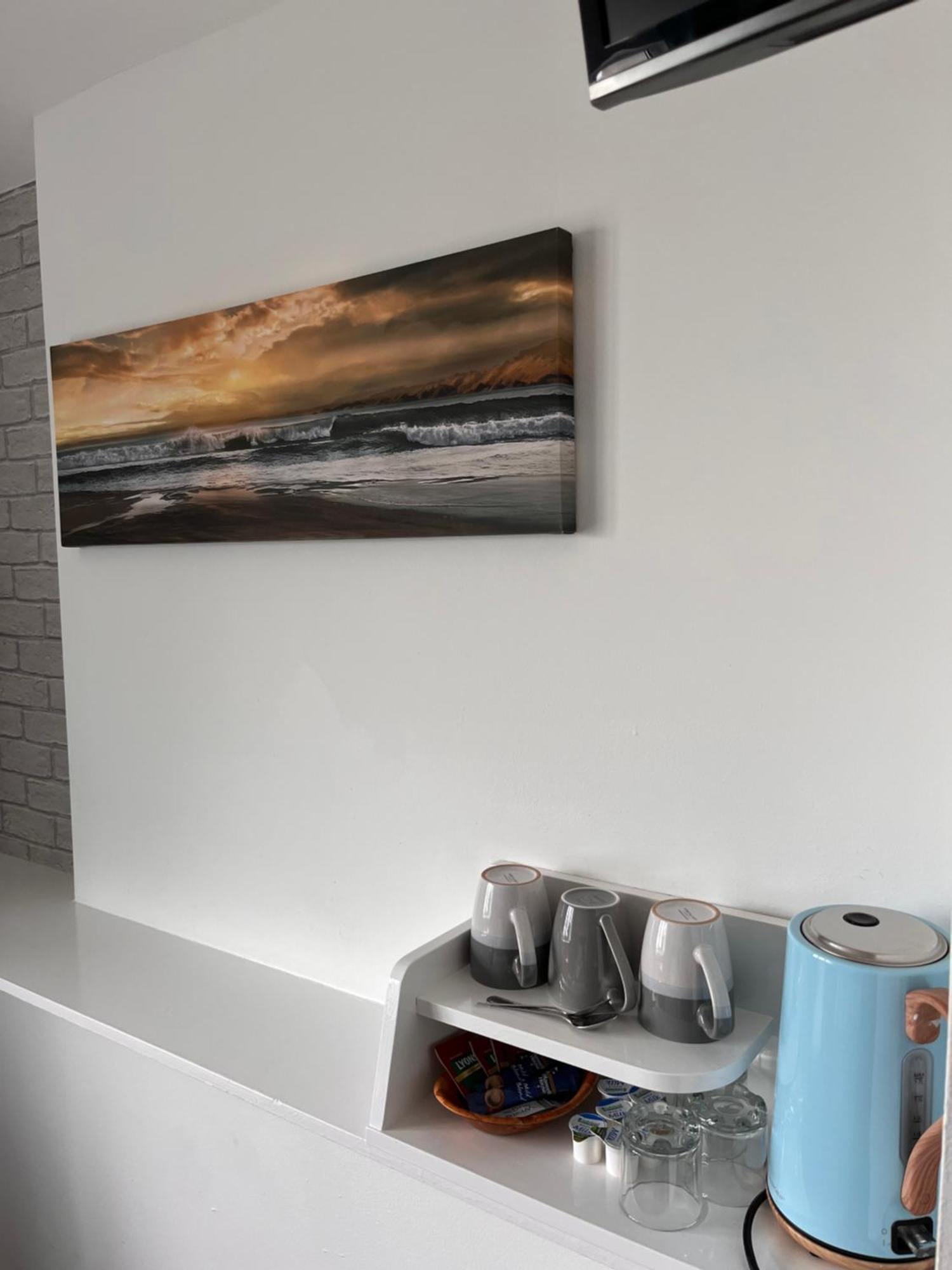 The Light House 3* Galway