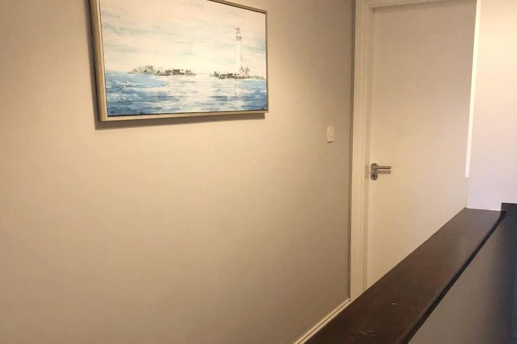 Apartment Eyre Square 180