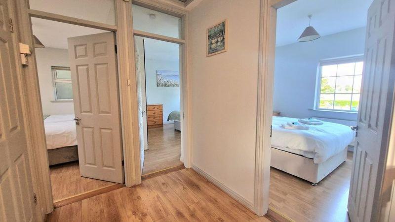 4 Bedroom Townhouse *